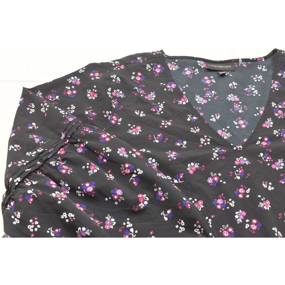 Lane Bryant Women's Size 26 Black Floral V-Neck Blouse 3/4 Bell Sleeve Polyester - Picture 5 of 8